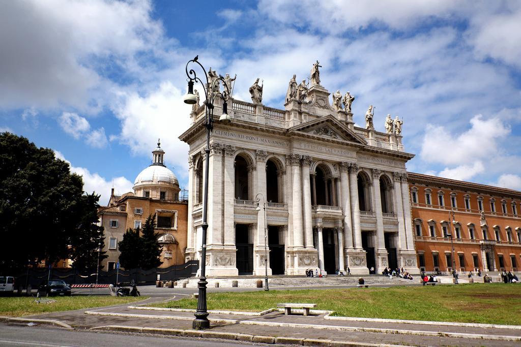 Lch-Lateran Charming House Appartement Rome Kamer foto