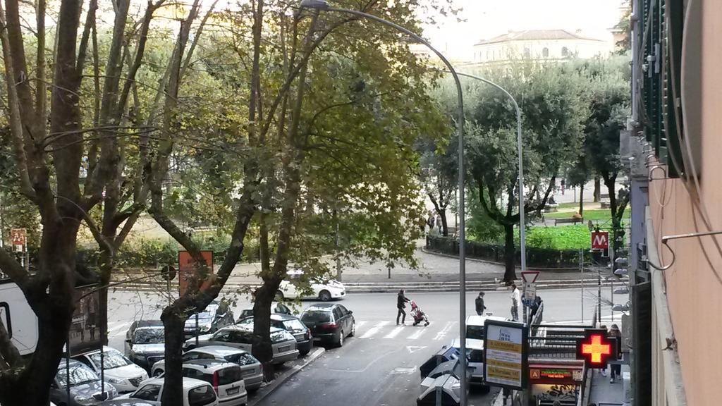 Lch-Lateran Charming House Appartement Rome Kamer foto