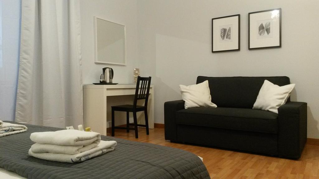 Lch-Lateran Charming House Appartement Rome Kamer foto