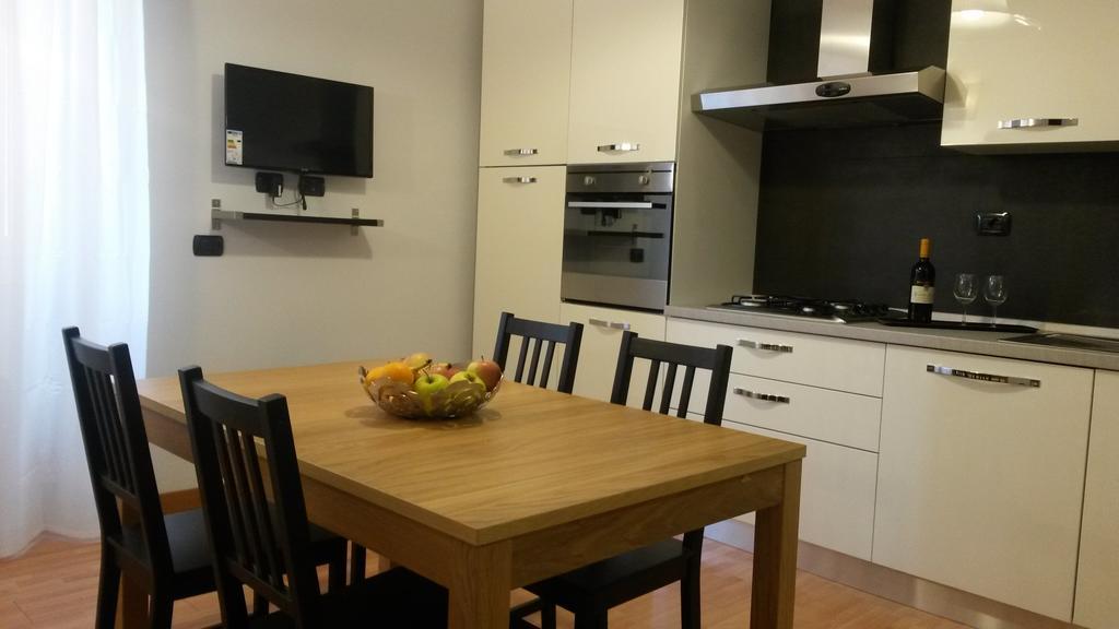 Lch-Lateran Charming House Appartement Rome Kamer foto